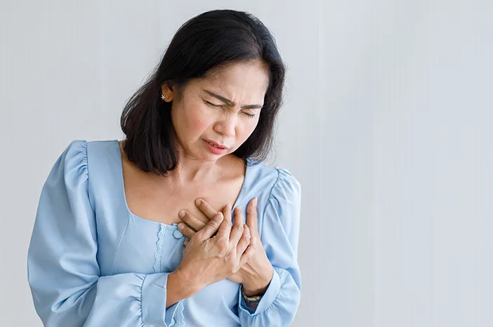 Waspadai Gejala Awal Penyakit Jantung: Kenali Tanda-Tanda Dini Serangan Jantung dari Dada Sakit, Sesak Napas, hingga Kelelahan yang Tidak Biasa